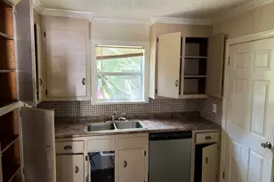 4919 W Jackson St, Pensacola, FL 32506 - Photo 9