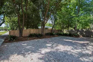 1119 & 1121 E Lakeview Ave, Pensacola, FL 32503 - Photo 57