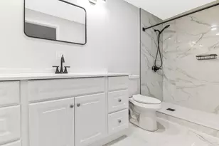6407 Skyline Dr, Milton, FL 32570 - Photo 5