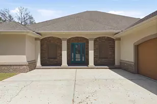 6750 Bushton St, Navarre, FL 32566 - Photo 5
