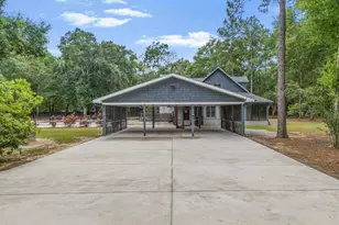 2629 Wallace Lake Rd, Pace, FL 32571 - Photo 5