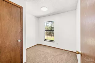 2403 E Johnson Ave, Pensacola, FL 32514 - Photo 17