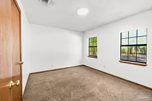 2403 E Johnson Ave, Pensacola, FL 32514 - Photo 13