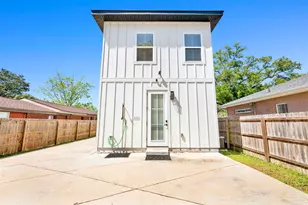 1311 E Hatton St, Pensacola, FL 32503 - Photo 23