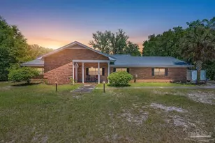 5812 Mimosa Ave, Milton, FL 32570 - Photo 1