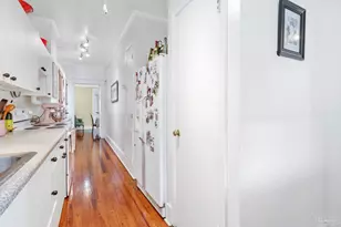 208 W Strong St, Pensacola, FL 32501 - Photo 43