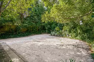 208 W Strong St, Pensacola, FL 32501 - Photo 53
