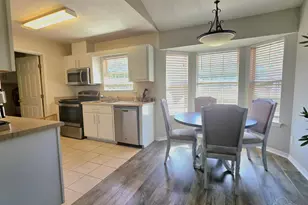 81 N Jamaica St, Pensacola, FL 32507 - Photo 5