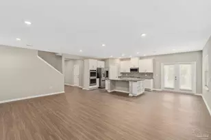 10765 Lucie Ct, Pensacola, FL 32526 - Photo 13