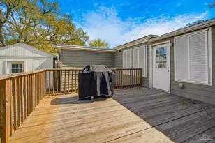 211 NW Gilliland Rd, Pensacola, FL 32507 - Photo 39