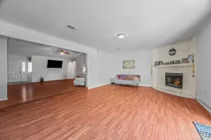 6859 Liberty St, Navarre, FL 32566 - Photo 7