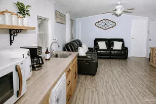1728 Amanda Ln, Cantonment, FL 32533 - Photo 5