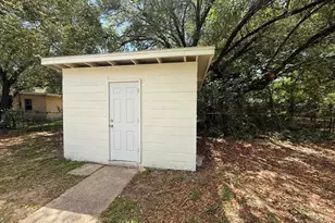 821 Lydia Ave, Pensacola, FL 32505 - Photo 3