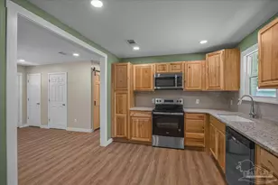 3390 Montecito Blvd, Milton, FL 32583 - Photo 11