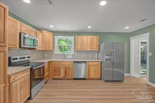 3390 Montecito Blvd, Milton, FL 32583 - Photo 9