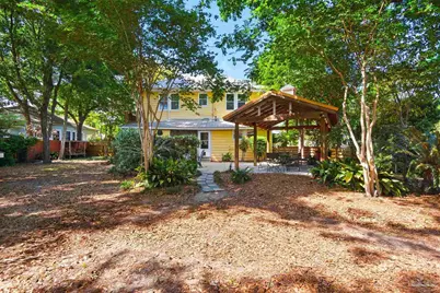 1519 E De Soto St, Pensacola, FL 32501 - Photo 63