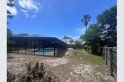 6838 Marlin St, Navarre, FL 32566 - Photo 15