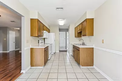 11204 Bridge Creek Dr, Pensacola, FL 32506 - Photo 9