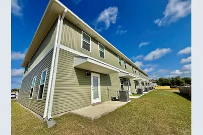 4067 Pendragon Cir, Milton, FL 32583 - Photo 11