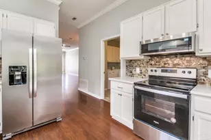 3023 Oak Pointe Dr, Pensacola, FL 32505 - Photo 13