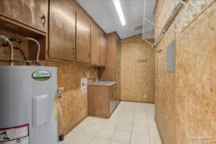 3003 E Gadsden St, Pensacola, FL 32503 - Photo 35