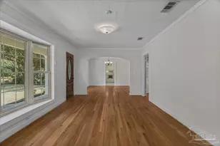 3003 E Gadsden St, Pensacola, FL 32503 - Photo 17
