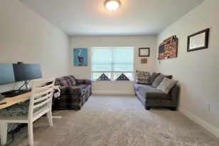 380 Hilburn Ln, Pensacola, FL 32504 - Photo 19