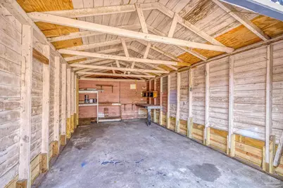 107 SE Gilliland Rd, Pensacola, FL 32507 - Photo 35