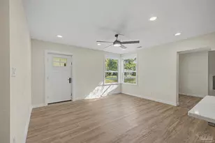 107 SE Gilliland Rd, Pensacola, FL 32507 - Photo 9