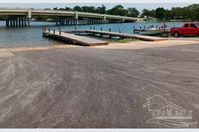107 SE Gilliland Rd, Pensacola, FL 32507 - Photo 45