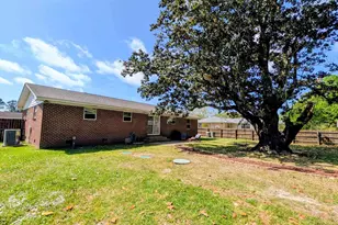 8920 Jupiter Dr, Pensacola, FL 32507 - Photo 7