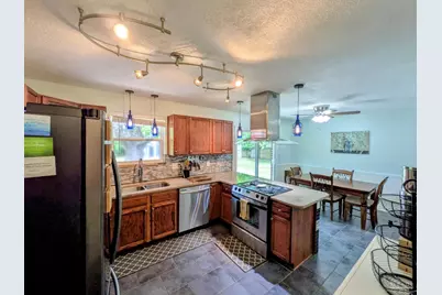 8920 Jupiter Dr, Pensacola, FL 32507 - Photo 15