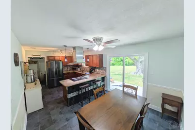 8920 Jupiter Dr, Pensacola, FL 32507 - Photo 15
