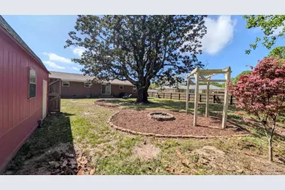 8920 Jupiter Dr, Pensacola, FL 32507 - Photo 5