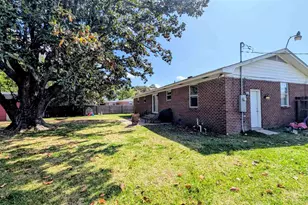 8920 Jupiter Dr, Pensacola, FL 32507 - Photo 7