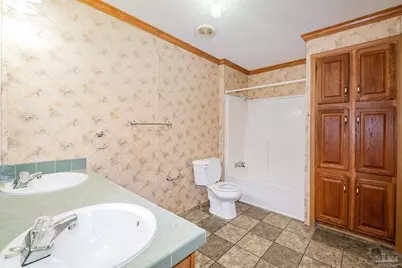 4612 W Jackson St, Pensacola, FL 32506 - Photo 17