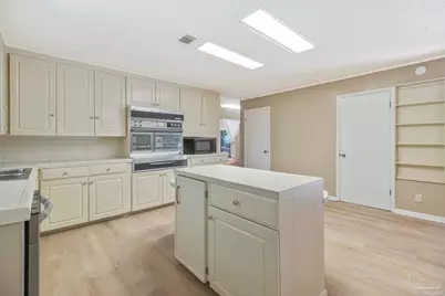 8033 Hendrix Ave, Pensacola, FL 32514 - Photo 31