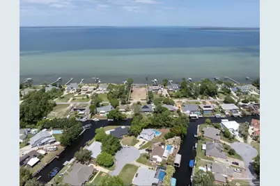 2952 Coral Strip Pkwy, Gulf Breeze, FL 32563 - Photo 7