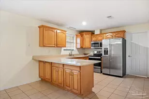 2998 Ranchette Square, Gulf Breeze, FL 32563 - Photo 5