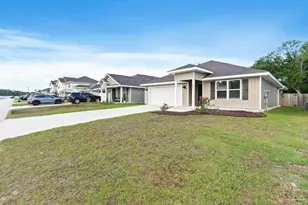 2351 Kirkwood Dr, Cantonment, FL 32533 - Photo 5