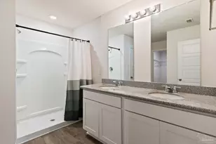 2351 Kirkwood Dr, Cantonment, FL 32533 - Photo 31