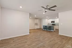 2351 Kirkwood Dr, Cantonment, FL 32533 - Photo 13