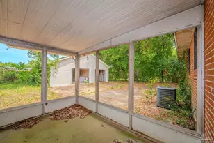 1111 Revere Dr, Pensacola, FL 32505 - Photo 21
