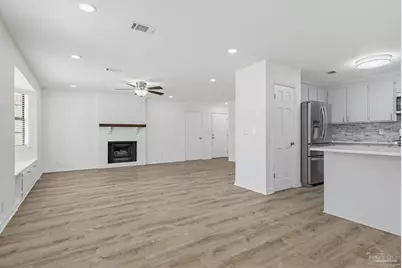 863 Amberway Dr, Pensacola, FL 32506 - Photo 17