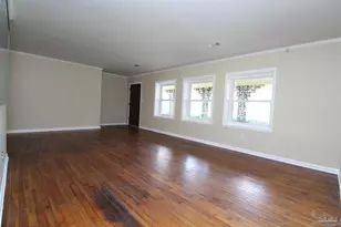 1019 E Burgess Rd, Pensacola, FL 32504 - Photo 9