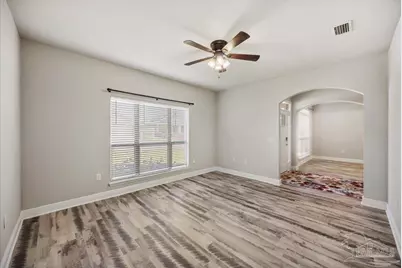 8056 Stream Ridge Rd, Pensacola, FL 32526 - Photo 9