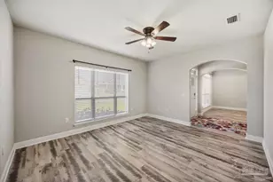 8056 Stream Ridge Rd, Pensacola, FL 32526 - Photo 9