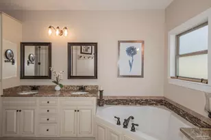 1709 E Maxwell St, Pensacola, FL 32503 - Photo 23