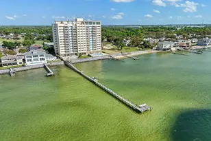825 Bayshore Dr, Pensacola, FL 32507 - Photo 1