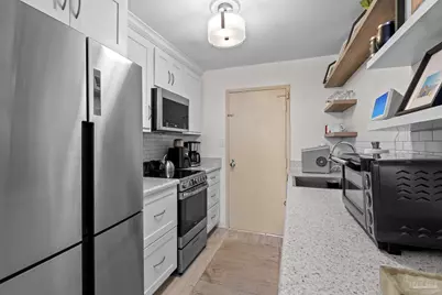 825 Bayshore Dr #605, Pensacola, FL 32507 - Photo 9